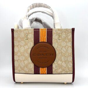 NEW Coach Dempsey Tote 22 In Signature Jacquard With Stripe & Coach Patch